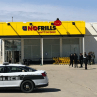 A Winnipeg Police cruiser outside a No Frills grocery store on Goulet Avenue in Winnipeg. Photo courtesy CTV News.